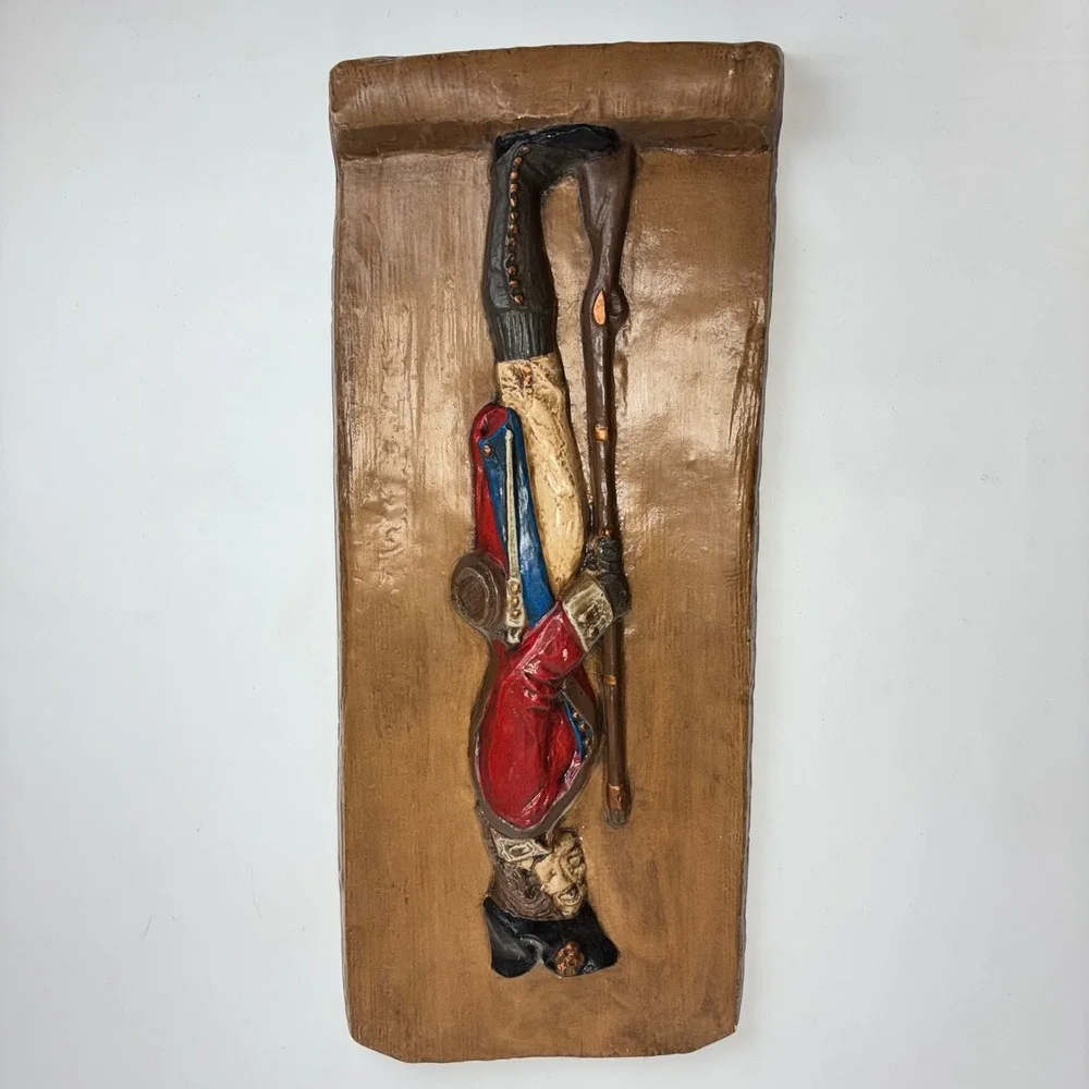 Vintage Redcoat Soldier Wall‎ Plaque Art Large 20